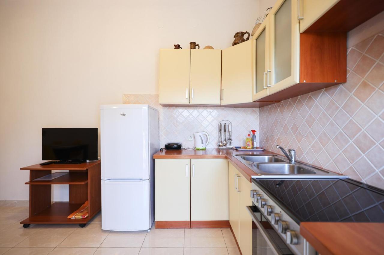 Apartments Marta Verunić 外观 照片